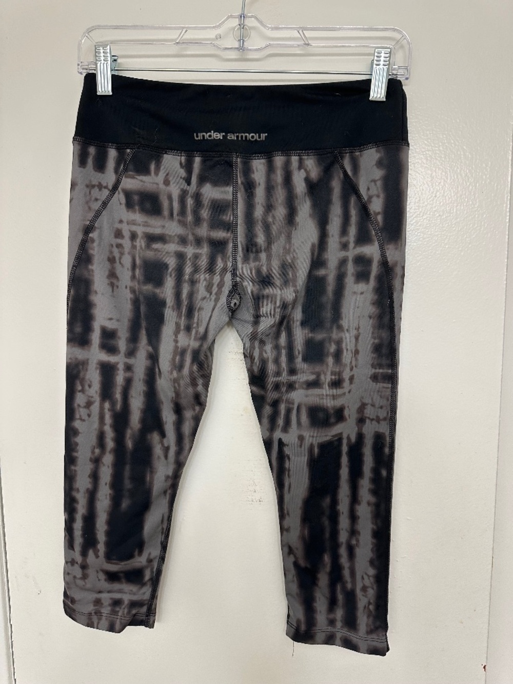 Under Armour Cropped Leggings